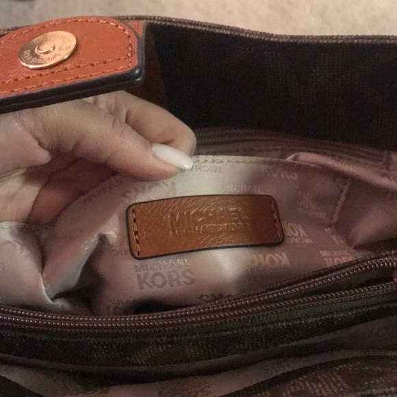 Michael Kors Hamilton - Picture 2 of 3